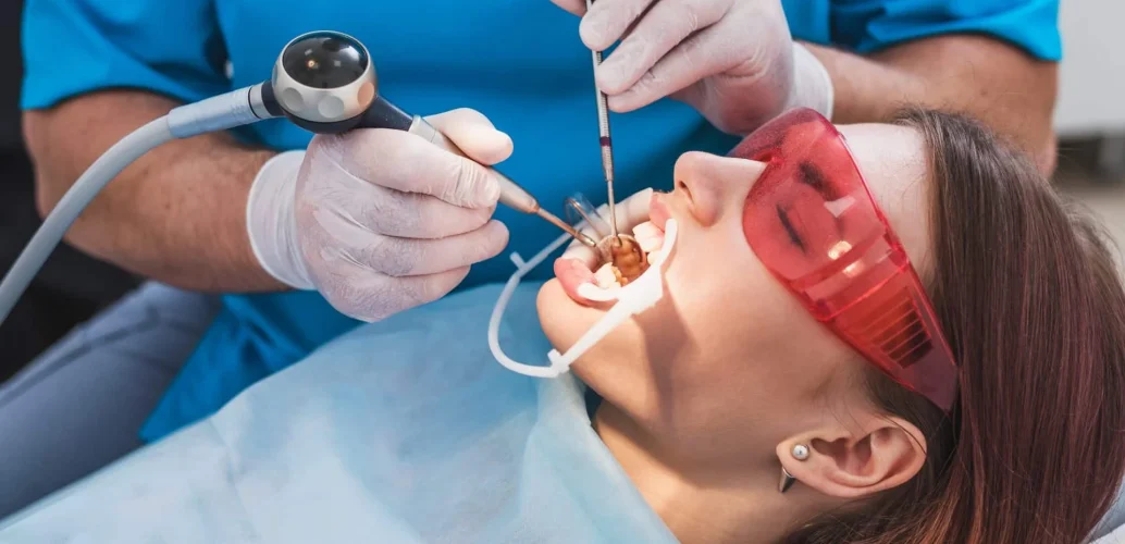 cleaning-teeth